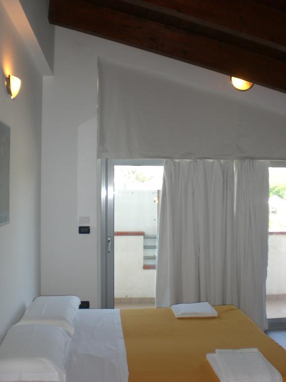 B&B D'Annunzio San Giovanni Teatino Δωμάτιο φωτογραφία