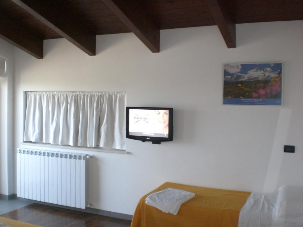 B&B D'Annunzio San Giovanni Teatino Δωμάτιο φωτογραφία